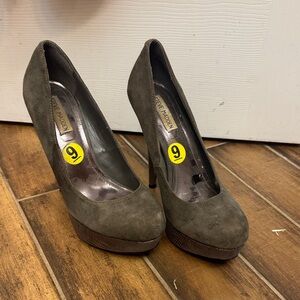 Steve Madden Olive Suede Platform Heels